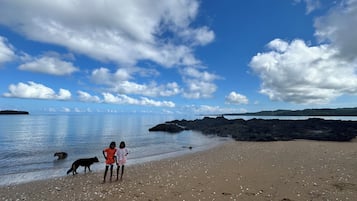 Na praia
