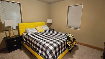 2 chambres, fer et planche Ă repasser, Wi-Fi gratuit, draps fournis