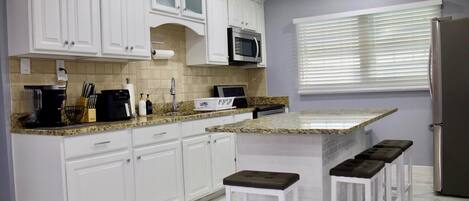 Fridge, microwave, oven, coffee/tea maker