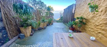 La Cuevita, cave styled Studio.