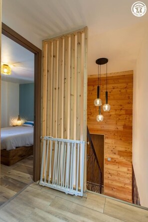 5 Schlafzimmer, Bügeleisen/Bügelbrett, Reisekinderbett, kostenloses WLAN