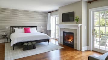 Suite, patio, vistas al jardín | Caja fuerte y wifi gratis