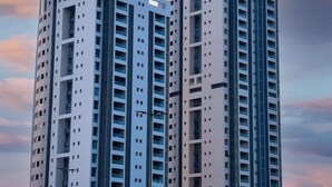 Front of property - 2beroom Apartments in Eko Atlantic City (Lagos)