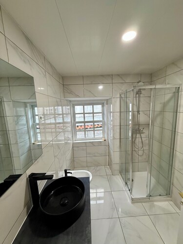 Charming 2-bedroom apt in lovely Guarda with AC, WiFi - Hystoric city centre