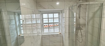Charming 2-bedroom apt in lovely Guarda with AC, WiFi - Hystoric city centre