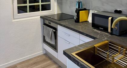 Charming 2-bedroom apt in lovely Guarda with AC, WiFi - Hystoric city centre