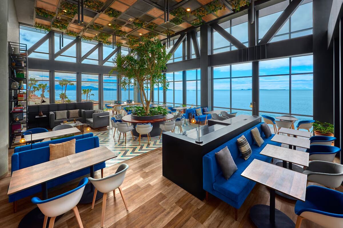 Linger in the airy lounge with sweeping sea views.
