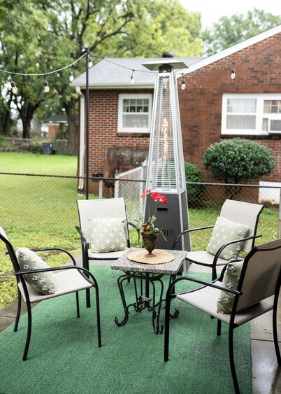 Luxurious 4-Bedroom Retreat in Greensboro – AC, WiFi, Comfort Guaranteed