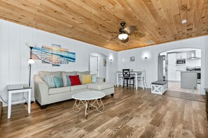 Unclassified image, 5 of 26, button