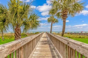 Property grounds - Dunes Village 1033 (Myrtle Beach)