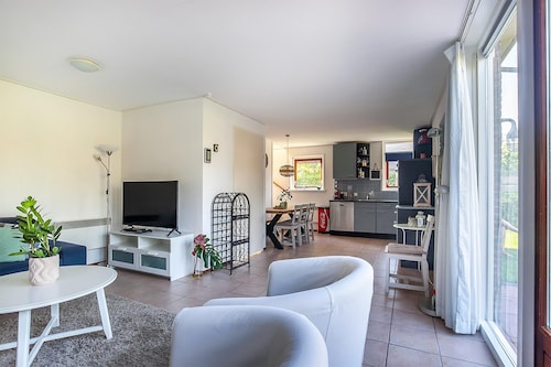 Holiday Home in Grou With Whirlpool & Terrace