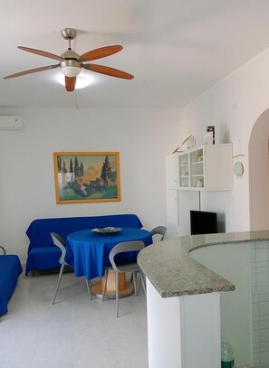 Dining - Oasis Home (Reitani)