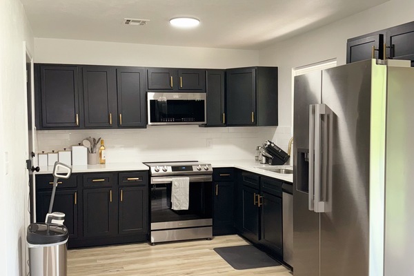 Micro-ondas, fogão, cooktop, lava-louças