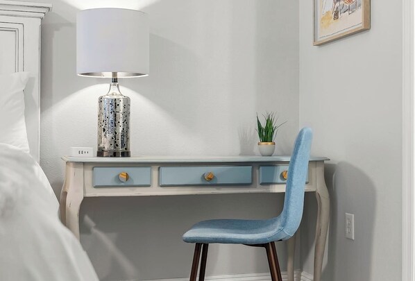 1 bedroom, desk, iron/ironing board, free WiFi