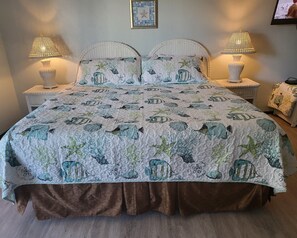 1 bedroom, desk, iron/ironing board, free WiFi