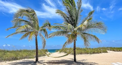 Steps to the Sand! Coastal Condo with Heated Pool Access