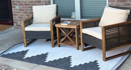 Family Friendly Close to Tech, Medical District