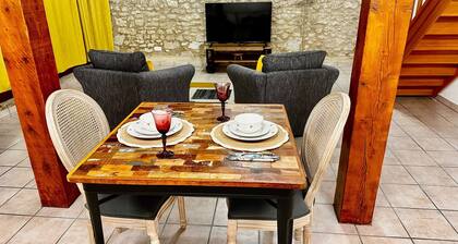 Honey House â Romantic Countryside Escape