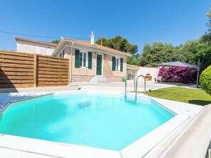 Et oppvarmet basseng