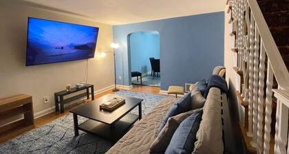 Lovely 3-bedroom home away from home. Near Philly and Airport.