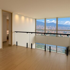 Interior - El Poblado Luxury 2 story Penthouse 4BR amazing, spacious with Breathtaking View (Antioquia)
