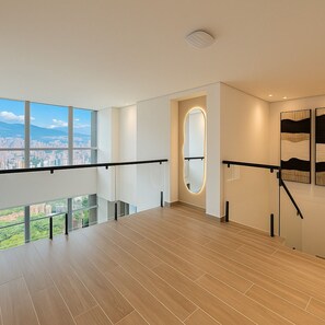 Interior - El Poblado Luxury 2 story Penthouse 4BR amazing, spacious with Breathtaking View (Antioquia)