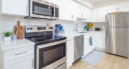 Modern Suite by Black Mountain Golf Club