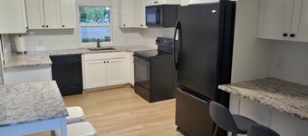 Mint City Gem in the heart of St. John’s - newly remodeled 3 bed/1 bath!