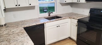 Mint City Gem in the heart of St. John’s - newly remodeled 3 bed/1 bath!