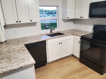 Mint City Gem in the heart of St. John’s - newly remodeled 3 bed/1 bath!