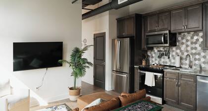 Cozy Downtown Troy Studio • Walk Everywhere