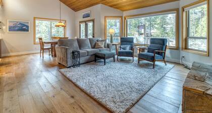 Spring Break Special. Super clean, quiet and comfy 3/2.