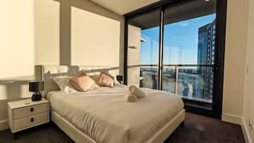 3 chambres, fer et planche à repasser, Wi-Fi gratuit, draps fournis