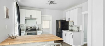 Stylish 3BR in Downtown Detroit • Near Museums and Dining