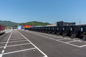 Free self parking - HOTEL R9 The Yard Tochigiohira (Tochigi)