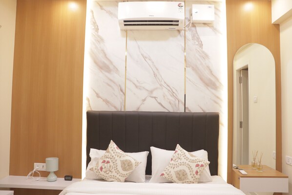 3 quartos, ferros/tábuas de passar roupa, Wi-Fi, roupa de cama