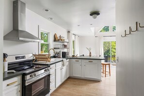Microwave, oven, stovetop
