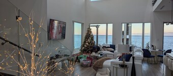 WATERFRONT bed & breakfast in charm filled Port Isabel w/ Pool, Spa, Gym Area