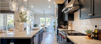 Beautiful newer 3,000 sq ft single story 4-bedroom house with WiFi, AC,