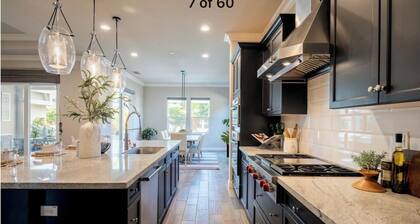 Beautiful newer 3,000 sq ft single story 4-bedroom house with WiFi, AC,