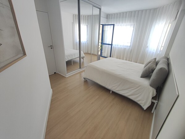 2 chambres, Wi-Fi gratuit, draps fournis