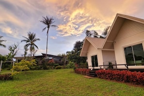 รูปภาพที่ไม่ได้จัดประเภท, 2 จาก 7, ปุ่ม