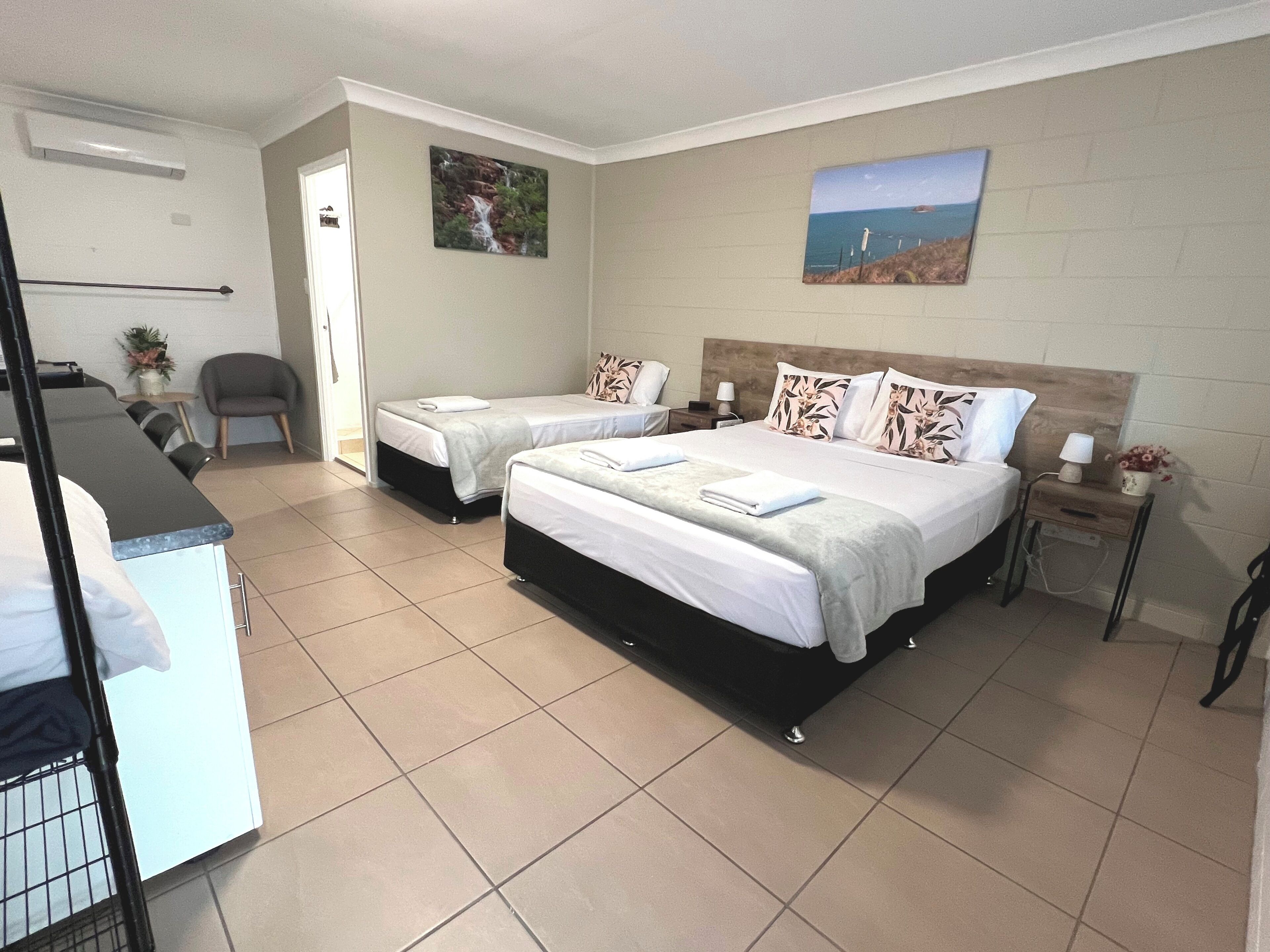 Deluxe Twin Room | Desk, laptop workspace, soundproofing, free WiFi