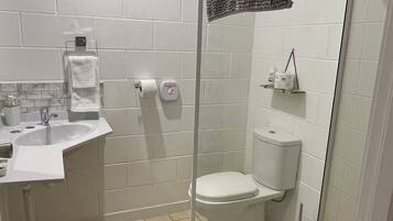 Free toiletries, towels, soap, shampoo