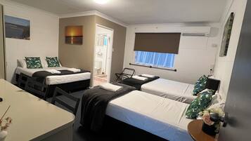 Family Room | Free WiFi