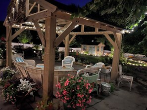 Property grounds - Charming 4-bdr chateau in Neenah. Includes 75 ft RV pad with power & water h/u's (Neenah)