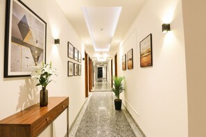 Lobby - Fabhotel The Prime Land (Gurugram)