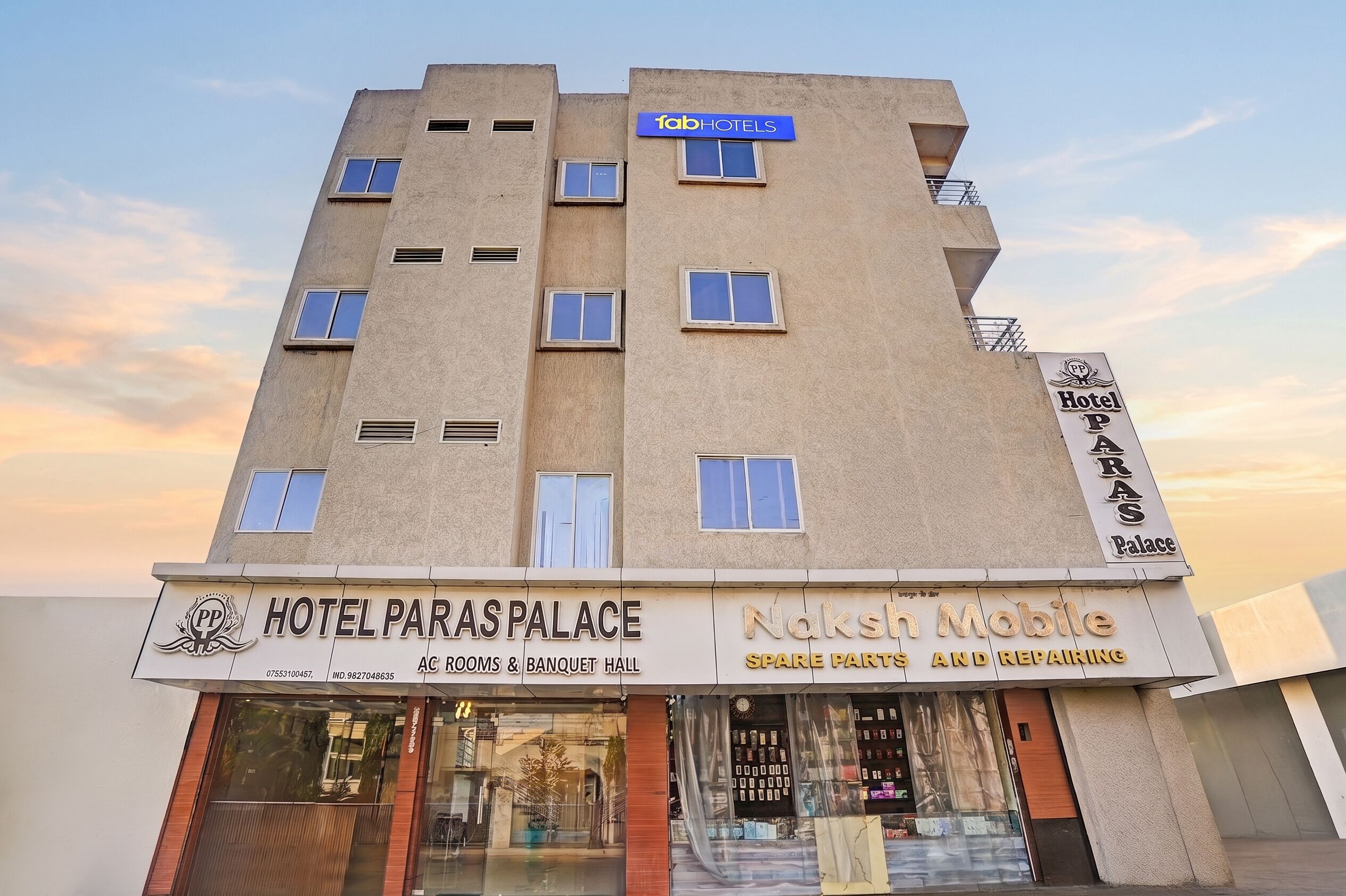 Voorkant van accommodatie