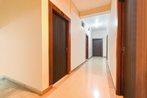 Lobby - Fabhotel Park View (Varanasi)