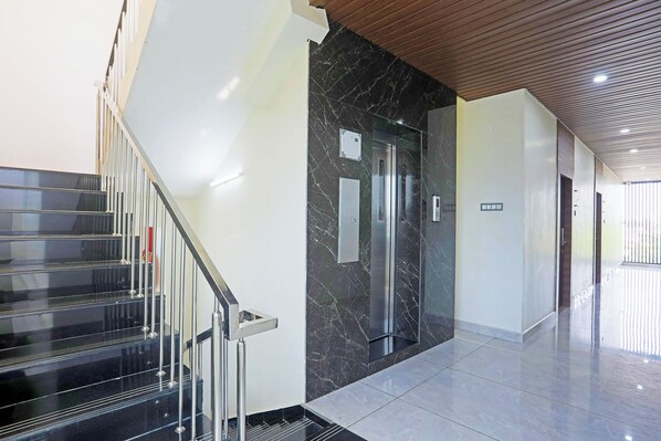 Elevator